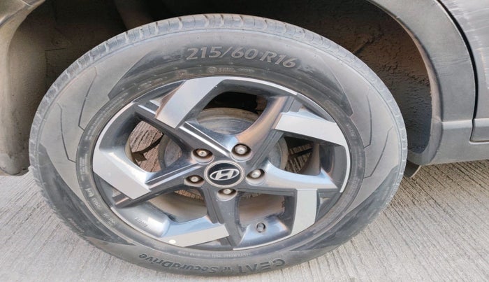 2019 Hyundai VENUE SX PLUS 1.0 TURBO DCT, Petrol, Automatic, 53,518 km, tyre