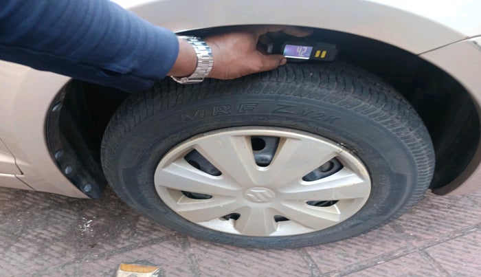 2011 Maruti Swift Dzire VXI, Petrol, Manual, 15,900 km, tyre