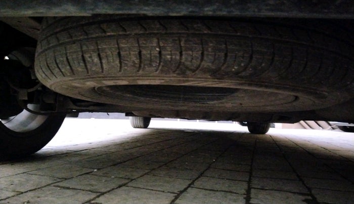 2022 KIA CARENS LUXURY PLUS 1.4 PETROL DCT 7 STR, Petrol, Automatic, 9,189 km, tyre