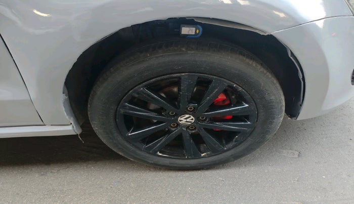 2013 Volkswagen Polo COMFORTLINE 1.2L PETROL, Petrol, Manual, 1,03,000 km, tyre