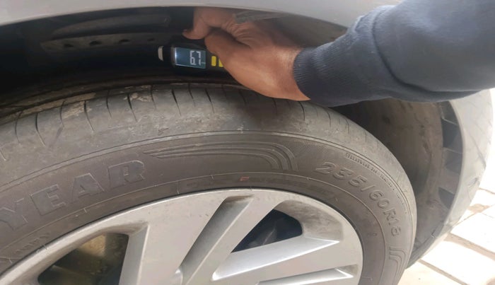 2020 Landrover Range Rover Evoque SE SI4, Petrol, Automatic, 30,833 km, tyre