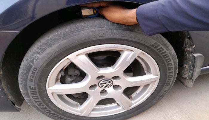 2013 Volkswagen Vento HIGHLINE DIESEL 1.6, Diesel, Manual, 82,749 km, tyre