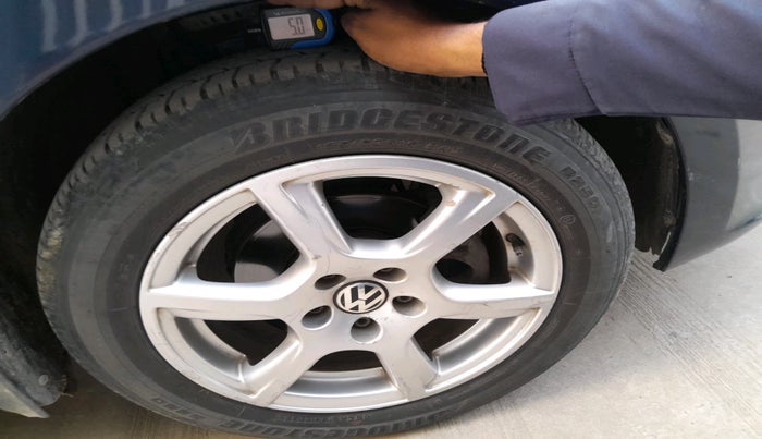 2013 Volkswagen Vento HIGHLINE DIESEL 1.6, Diesel, Manual, 82,749 km, tyre