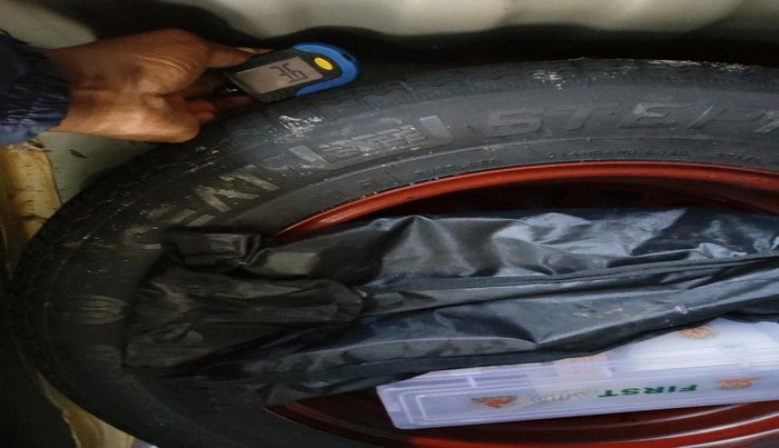 2022 Nissan MAGNITE XV MT, Petrol, Manual, 7,682 km, tyre