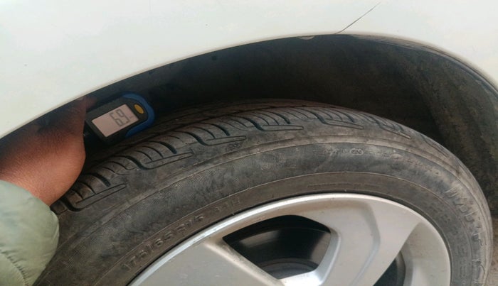 2016 Honda City 1.5L I-VTEC V MT, Petrol, Manual, 1,49,169 km, tyre