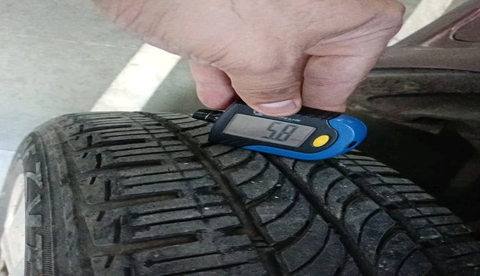 2012 Honda City 1.5L I-VTEC V MT, Petrol, Manual, 20,864 km, tyre