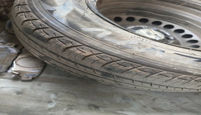 2021 Honda Amaze 1.2L I-VTEC VX, Petrol, Manual, 54,862 km, tyre