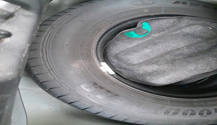 2020 Hyundai Elite i20 MAGNA PLUS 1.2, Petrol, Manual, 52,507 km, tyre