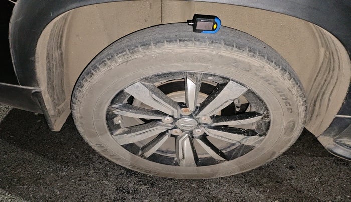 2020 MG HECTOR PLUS SHARP 1.5 PETROL TURBO DCT 6-STR, Petrol, Automatic, 32,118 km, tyre