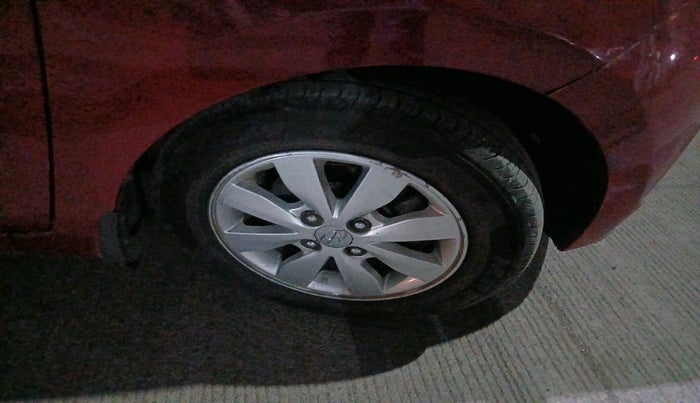 2014 Hyundai Xcent S AT 1.2 (O), Petrol, Automatic, 89,708 km, tyre