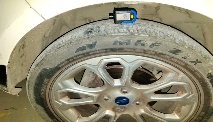 2017 Ford Ecosport AMBIENTE 1.5L DIESEL, Diesel, Manual, 1,50,113 km, tyre