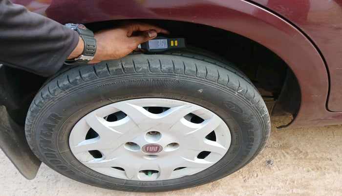 2014 Fiat Grand Punto DYNAMIC 1.3, Diesel, Manual, 1,23,222 km, tyre