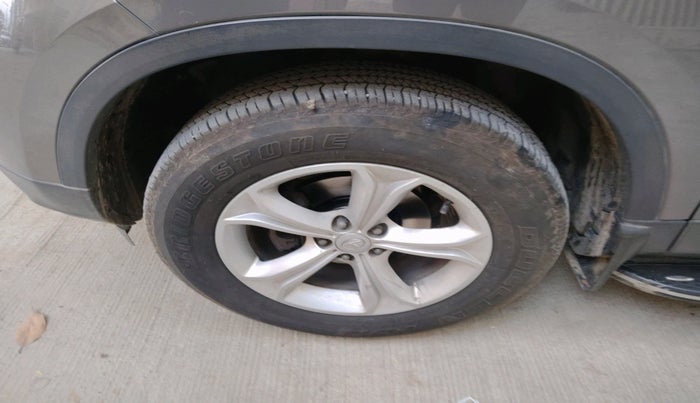 2019 Tata Harrier XZ 2.0L, Diesel, Manual, 1,15,044 km, tyre