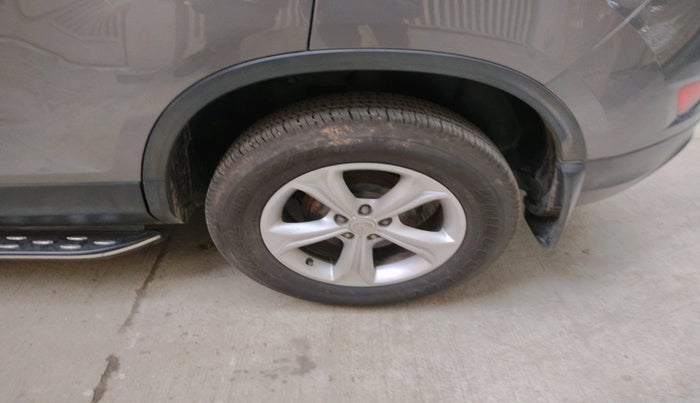 2019 Tata Harrier XZ 2.0L, Diesel, Manual, 1,15,044 km, tyre