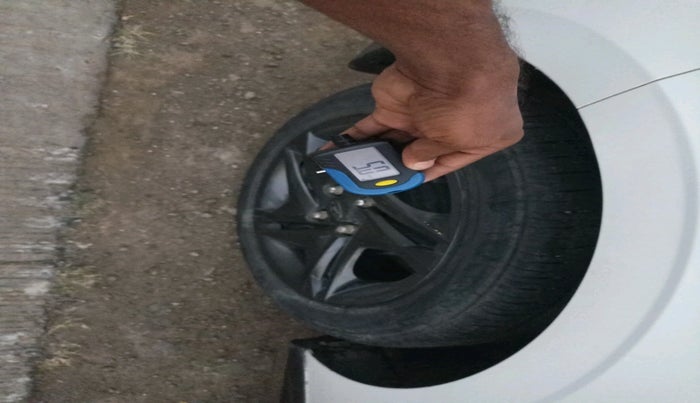 2022 Hyundai NEW I20 Sportz 1.2 IVT, Petrol, Automatic, 35,560 km, tyre