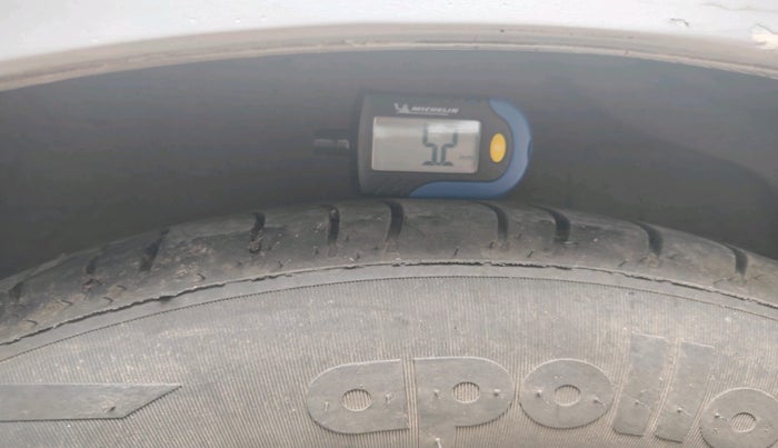 2011 Maruti A Star LXI, Petrol, Manual, 81,526 km, tyre