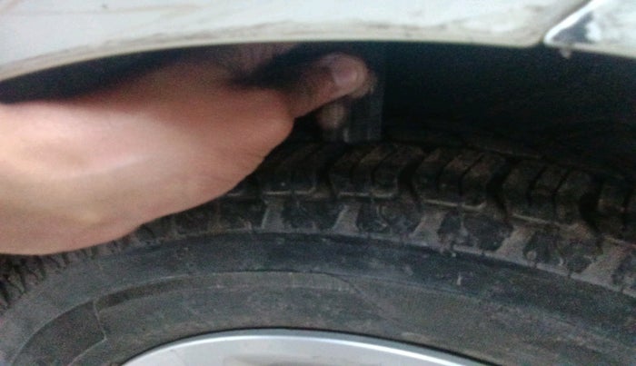 2010 Hyundai i10 SPORTZ 1.2, Petrol, Manual, 62,952 km, tyre