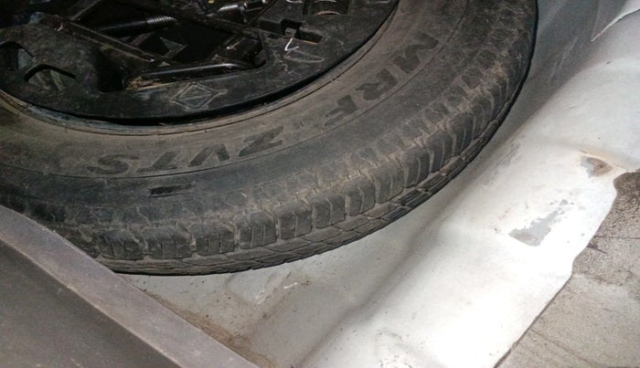 2010 Hyundai i10 SPORTZ 1.2, Petrol, Manual, 62,952 km, tyre