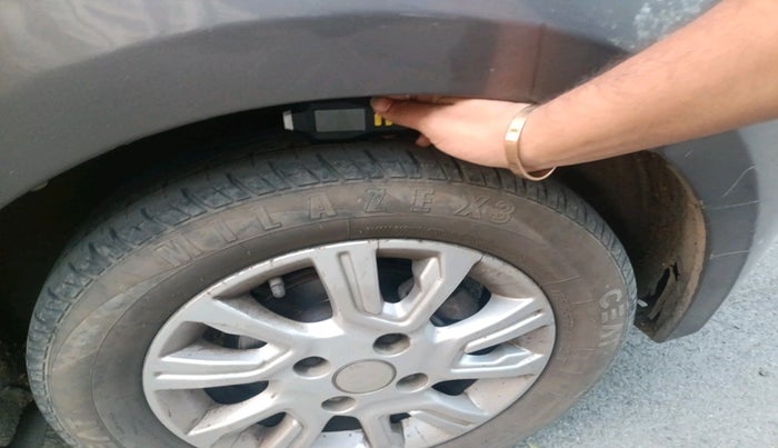 2018 Tata Tiago XZ PETROL, Petrol, Manual, 1,73,732 km, tyre