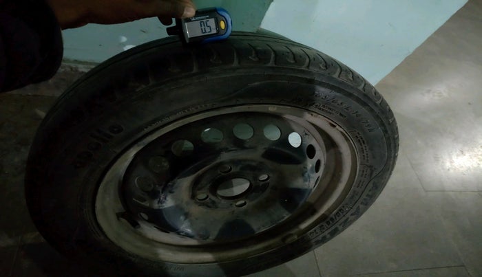 2017 Hyundai Grand i10 SPORTZ (O) 1.2 KAPPA VTVT, Petrol, Manual, 57,189 km, tyre