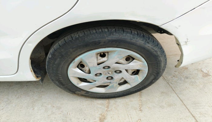 2016 Honda Amaze 1.5L I-DTEC E, Diesel, Manual, 92,349 km, tyre