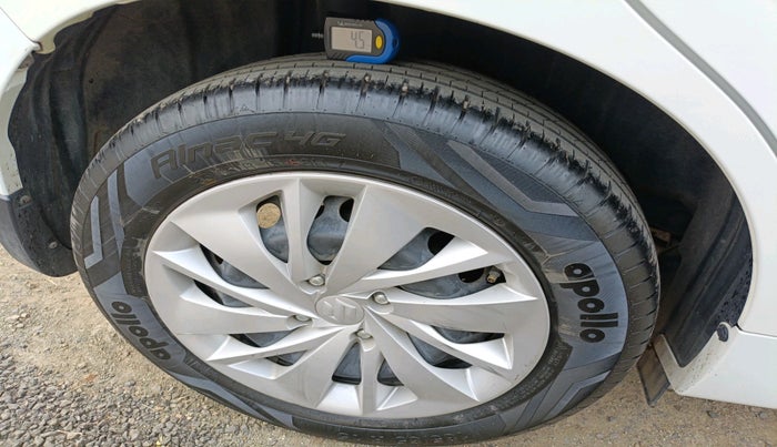 2023 Maruti Baleno DELTA 1.2 AGS, Petrol, Automatic, 20,682 km, tyre