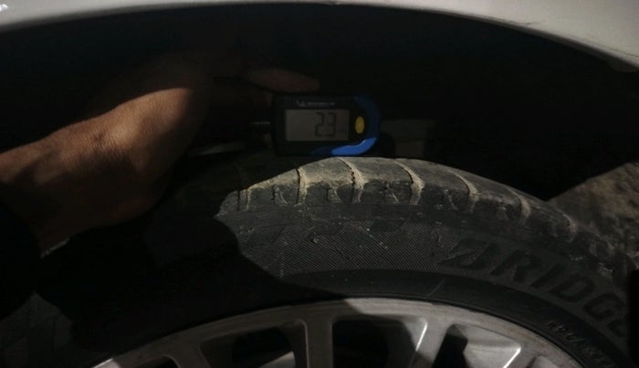 2015 Tata Zest XT PETROL, Petrol, Manual, 1,12,591 km, tyre