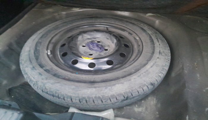 2017 Maruti Dzire ZDI PLUS, Diesel, Manual, 99,426 km, tyre