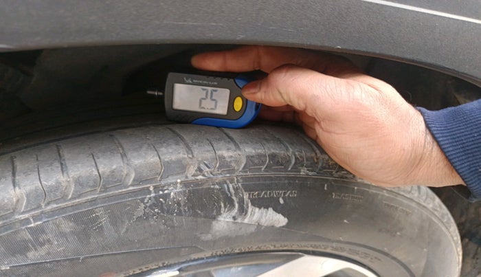 2019 Hyundai VENUE SX PLUS 1.0 TURBO DCT, Petrol, Automatic, 82,580 km, tyre