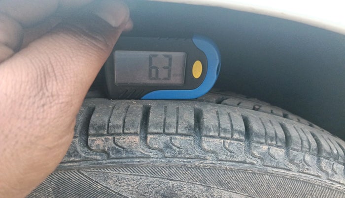 2011 Hyundai Santro Xing GL, Petrol, Manual, 98,549 km, tyre