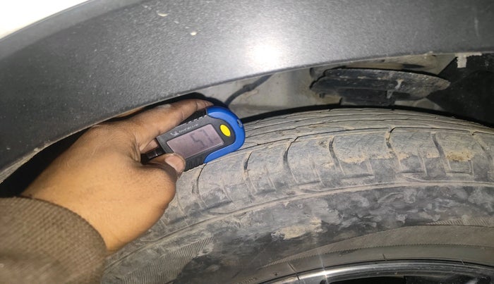 2022 Mahindra XUV300 W8 (O) 1.5 DIESEL, Diesel, Manual, 21,485 km, tyre