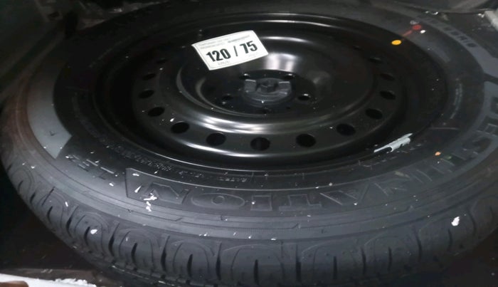 2021 Jeep Compass LONGITUDE (O) 2.0 DIESEL, Diesel, Manual, 66,316 km, tyre