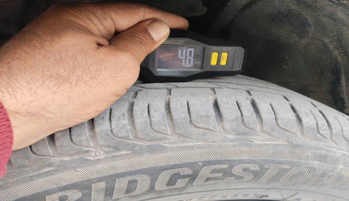 2023 Tata NEXON PURE 1.2 PETROL, Petrol, Manual, 20,033 km, tyre