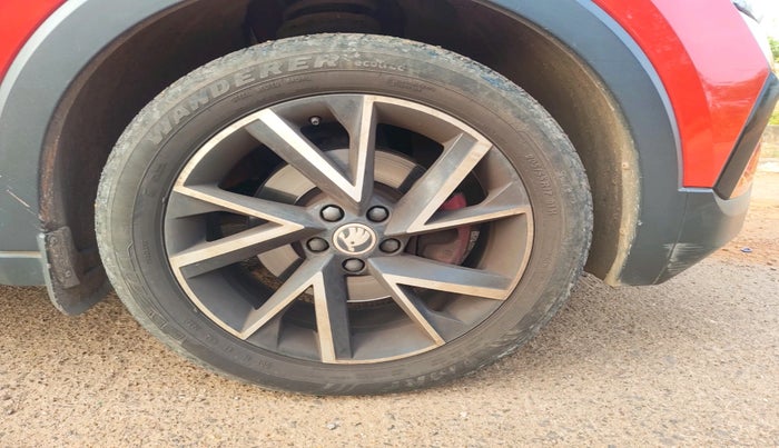 2023 Skoda KUSHAQ MONTE CARLO 1.5L TSI DSG, Petrol, Automatic, 31,564 km, tyre