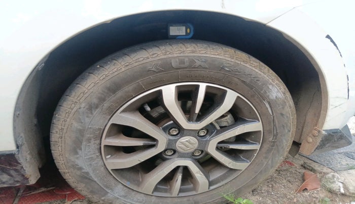 2022 Maruti Swift VXI AMT, Petrol, Automatic, 19,173 km, tyre