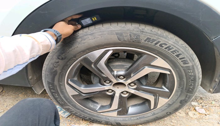 2019 Hyundai Creta SX AT 1.6 PETROL, Petrol, Automatic, 1,72,595 km, tyre