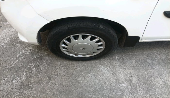 2013 Maruti Alto 800 LXI, Petrol, Manual, 62,535 km, tyre