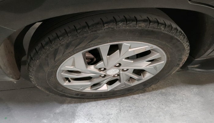 2020 Hyundai Creta SX 1.5 PETROL, Petrol, Manual, 53,293 km, tyre