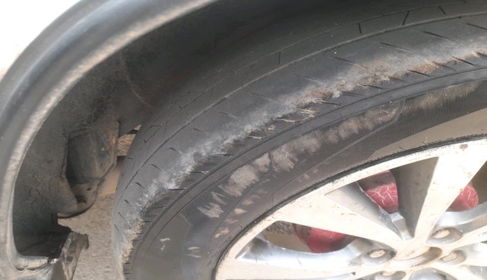 2021 Nissan MAGNITE XE, Petrol, Manual, 68,243 km, tyre