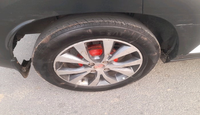 2021 Nissan MAGNITE XE, Petrol, Manual, 68,243 km, tyre