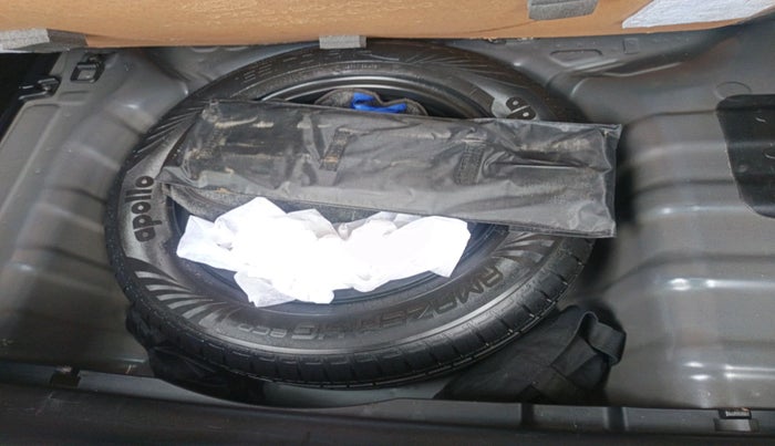 2023 Hyundai EXTER  SX 1.2 AMT, Petrol, Automatic, 13,389 km, tyre