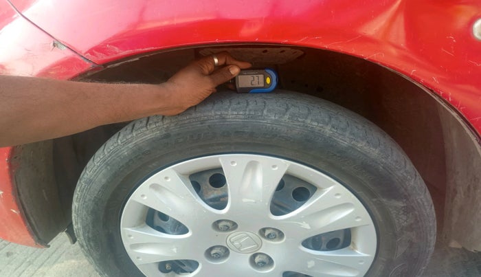 2013 Honda Brio S MT, Petrol, Manual, 75,989 km, tyre