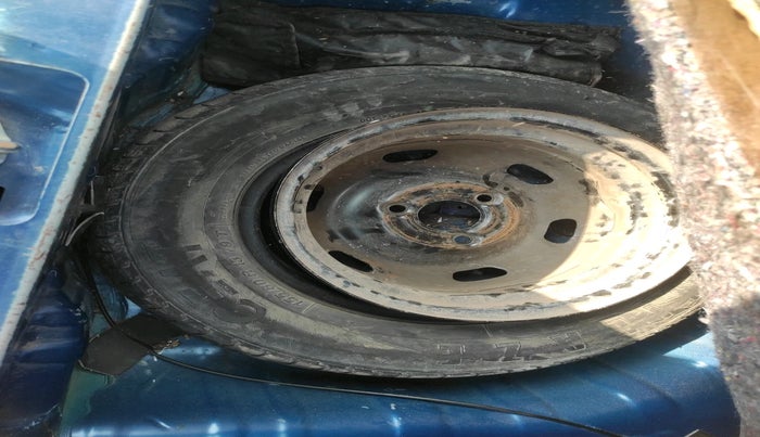 2018 Renault Kwid CLIMBER 1.0, Petrol, Manual, 61,881 km, tyre