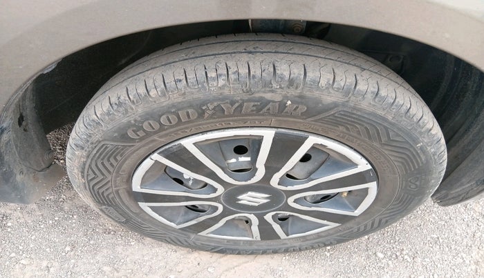 2019 Maruti New Wagon-R LXI CNG 1.0, Petrol, Manual, 92,029 km, tyre