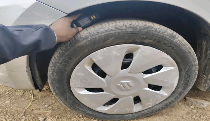 2014 Maruti Celerio VXI AMT, Petrol, Automatic, 53,881 km, tyre