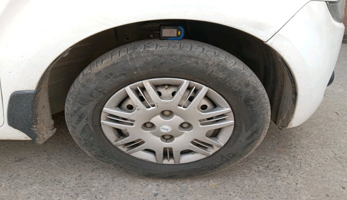 2021 Maruti New Wagon-R LXI CNG 1.0, Petrol, Manual, 1,07,995 km, tyre