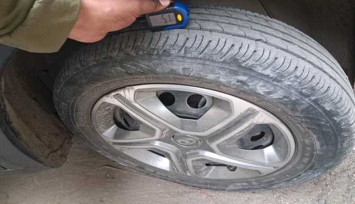 2018 Tata NEXON XM PETROL, Petrol, Manual, 49,933 km, tyre