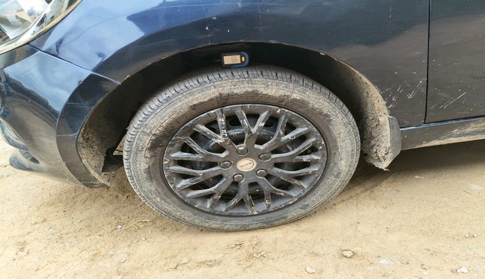 2022 Tata TIGOR XM PETROL, Petrol, Manual, 98,701 km, tyre