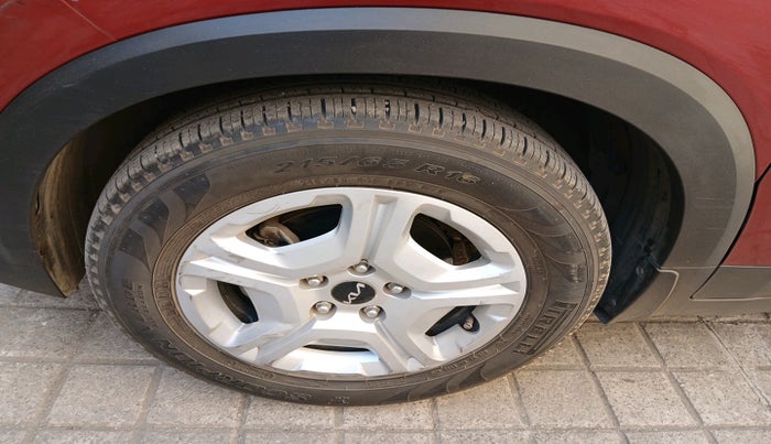 2022 KIA SONET HTK PLUS 1.5, Diesel, Manual, 17,454 km, tyre