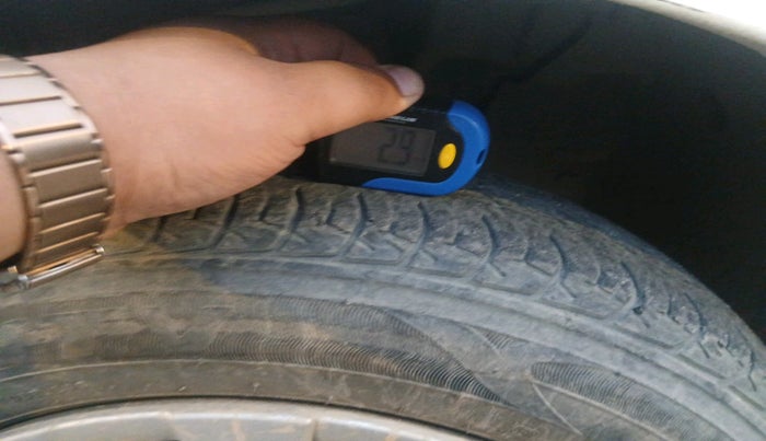 2017 Nissan Micra Active XV SAFETY PACK, Petrol, Manual, 86,000 km, tyre